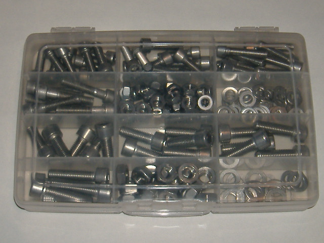 M8/M10 Innensechskantschrauben V4A Set 180 Teile DIN 912 A4